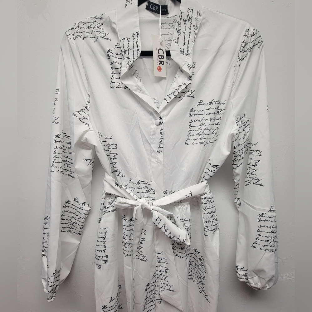 NWT White Script Print Jumpsuit Women's Size L/XL - Picture 6 of 8